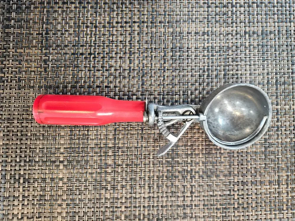 Progressive Ice Cream Scoop Red Handle Mechanical Vintage